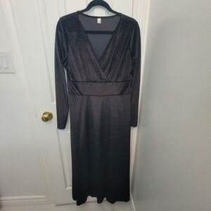 NWOT Elegant Velvet Black Prom Dress Women XL